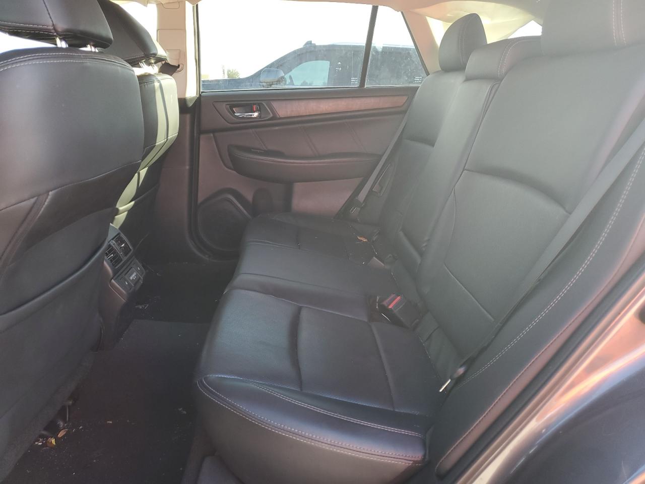 2018 Subaru Outback VIN 4S4BSANC1J3342564 Copart auction photo, side damage thumbnail 11