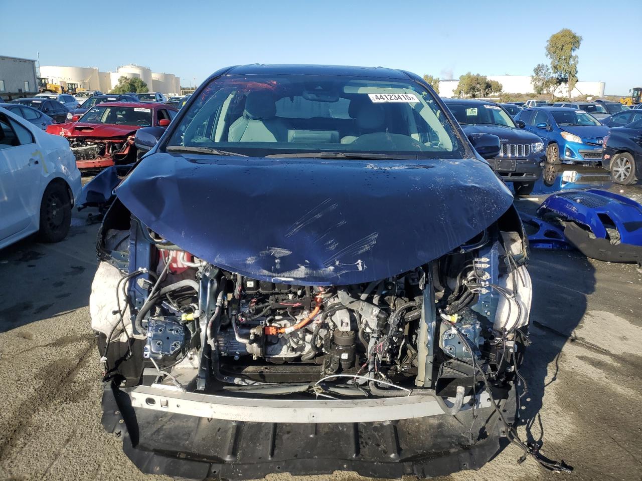 2021 Toyota Sienna VIN 5TDJSKFCXMS033912 Copart auction photo, front end damage thumbnail 5