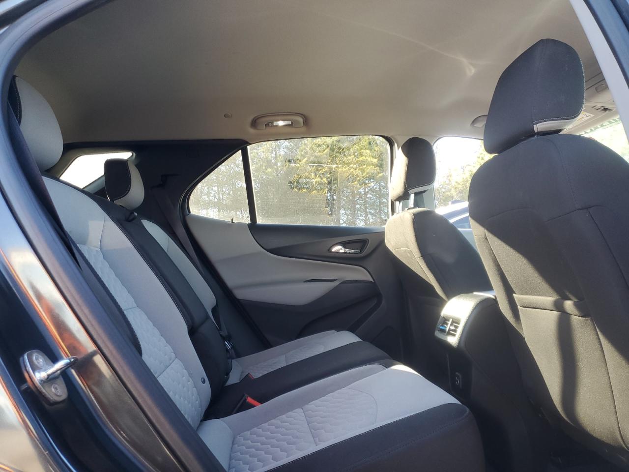 2020 Chevrolet Equinox VIN 2GNAXJEV1L6205906 Copart auction photo, rear end / frame damage damage thumbnail 11