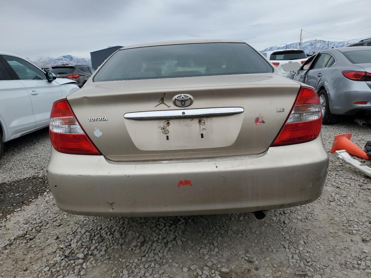 2002 Toyota Camry VIN 4T1BE32K02U021724 Copart auction photo, front end damage thumbnail 6