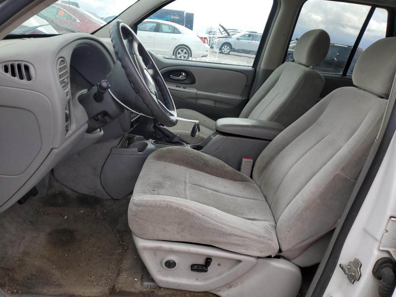 2005 Chevrolet TrailBlazer VIN 1GNDT13S252298615 Copart auction photo, front end / side damage thumbnail 7