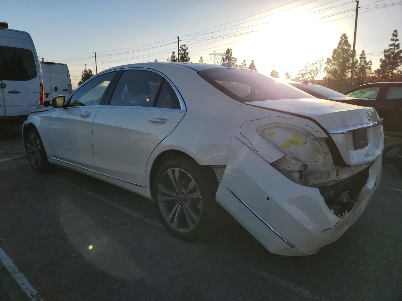 2019 Mercedes-Benz S-klasse VIN WDDUG6GB6KA482886 Copart auction photo, rear end / front end damage thumbnail 2