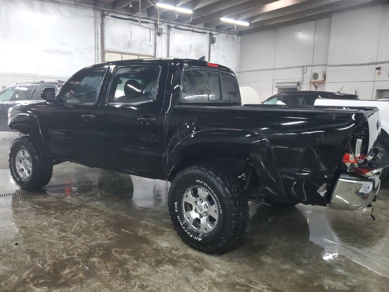 2012 Toyota Tacoma VIN 5TFLU4EN6CX032380 Copart auction photo, rear end / front end damage thumbnail 2