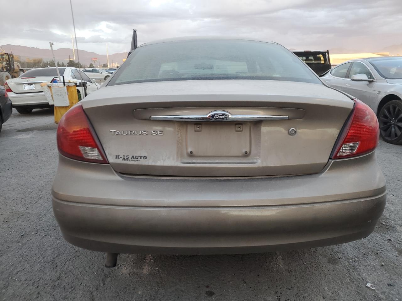 2002 Ford Taurus VIN 1FAFP53U62A257989 Copart auction photo, side damage thumbnail 6