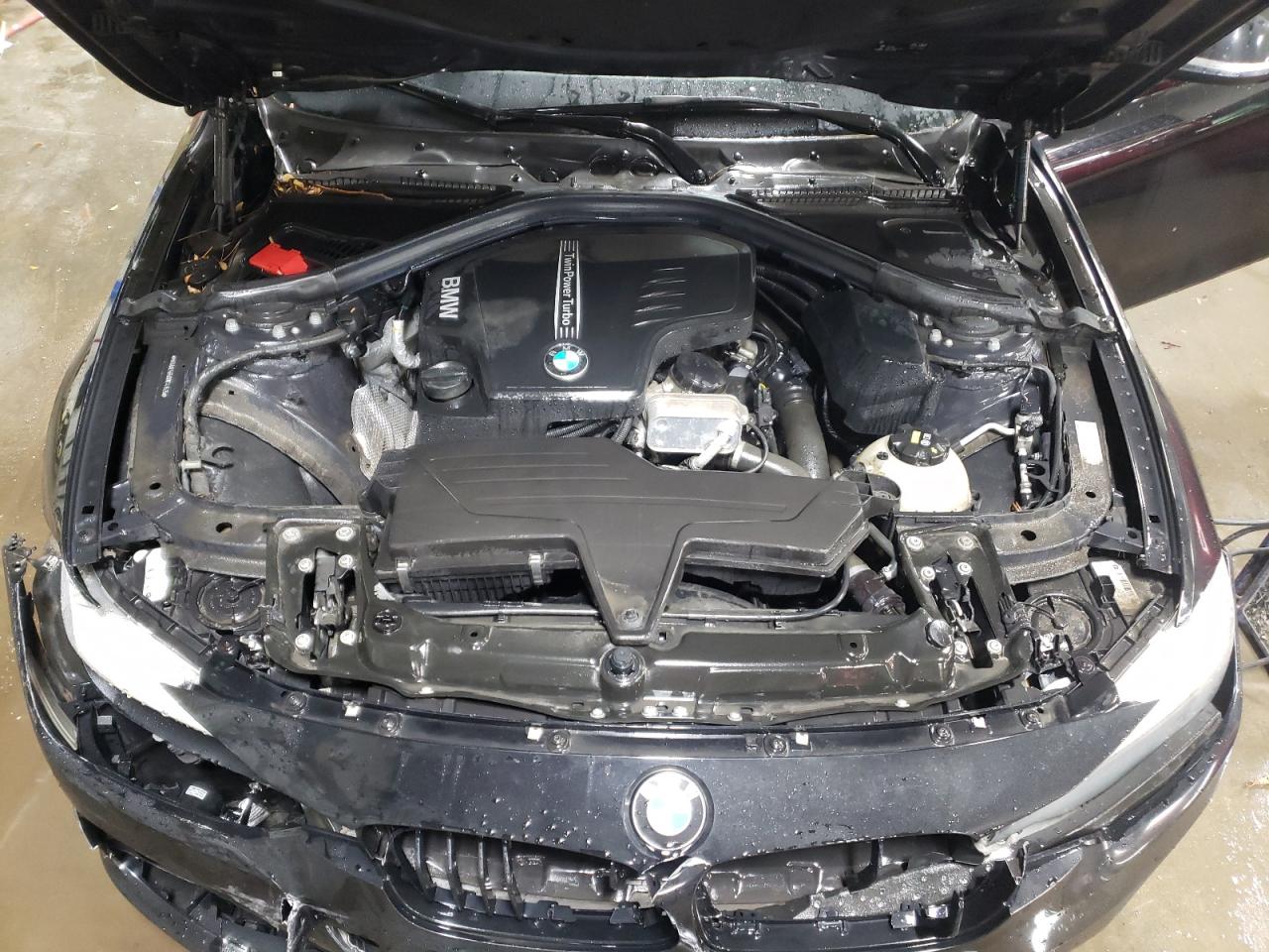 2016 BMW 3er VIN WBA8E5G50GNT41525 Copart auction photo, front end damage thumbnail 11