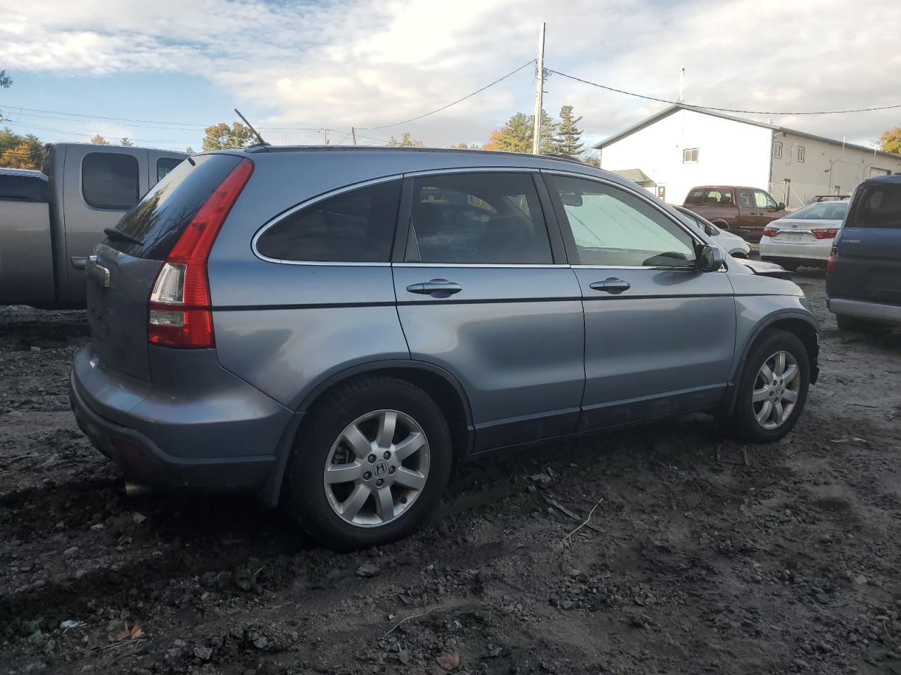 2008 Honda CR-V VIN JHLRE48788C015974 Copart auction photo, front end / minor dent/scratches damage thumbnail 3