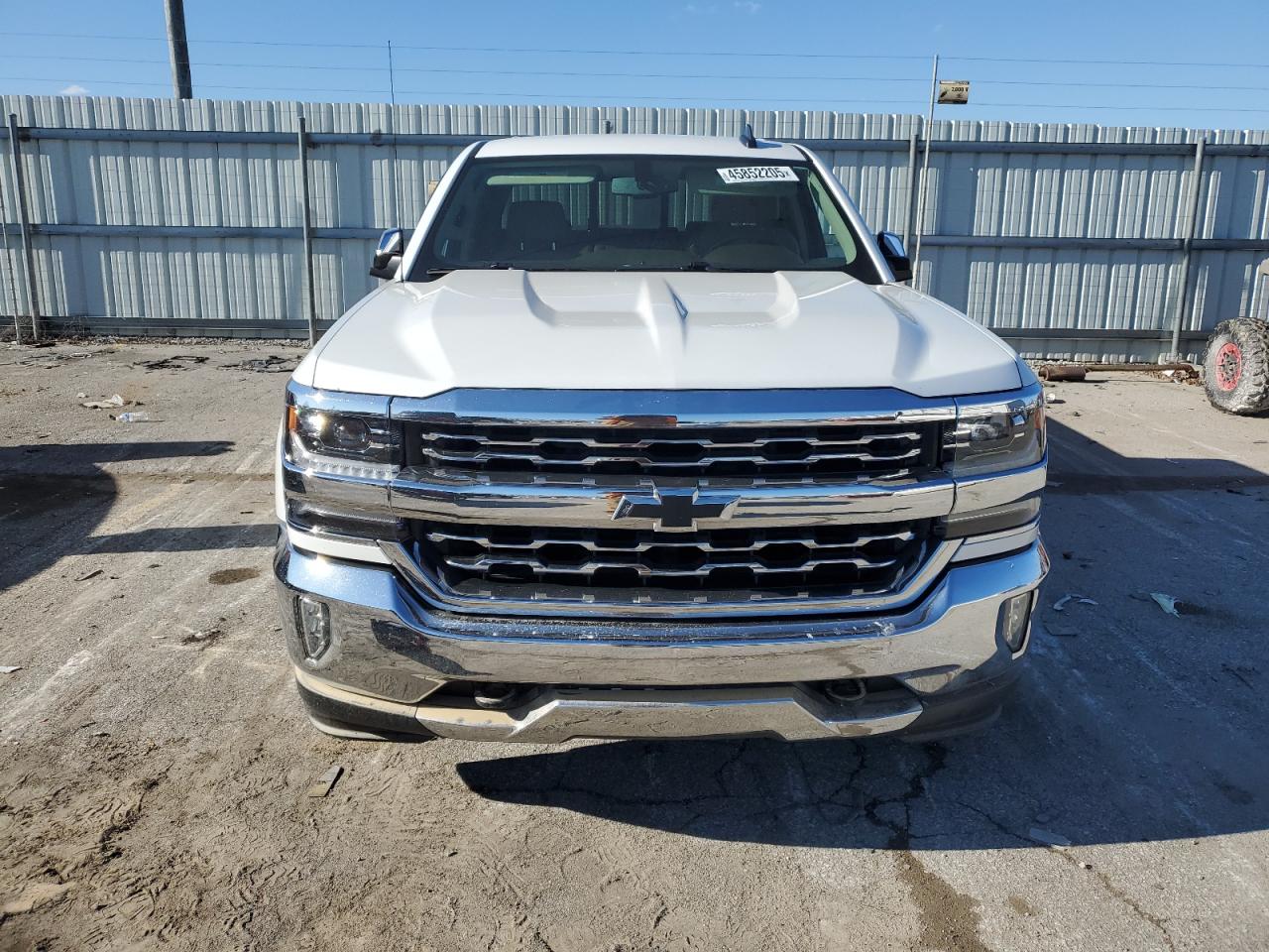 2017 Chevrolet Silverado VIN 3GCUKSEC5HG511267 Copart auction photo, water/flood / mechanical damage thumbnail 5