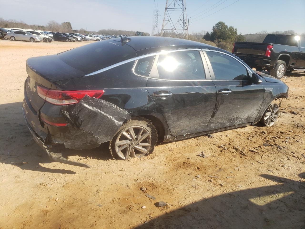 2020 KIA Optima VIN 5XXGT4L36LG415023 Copart auction photo, front end / rear end damage thumbnail 3