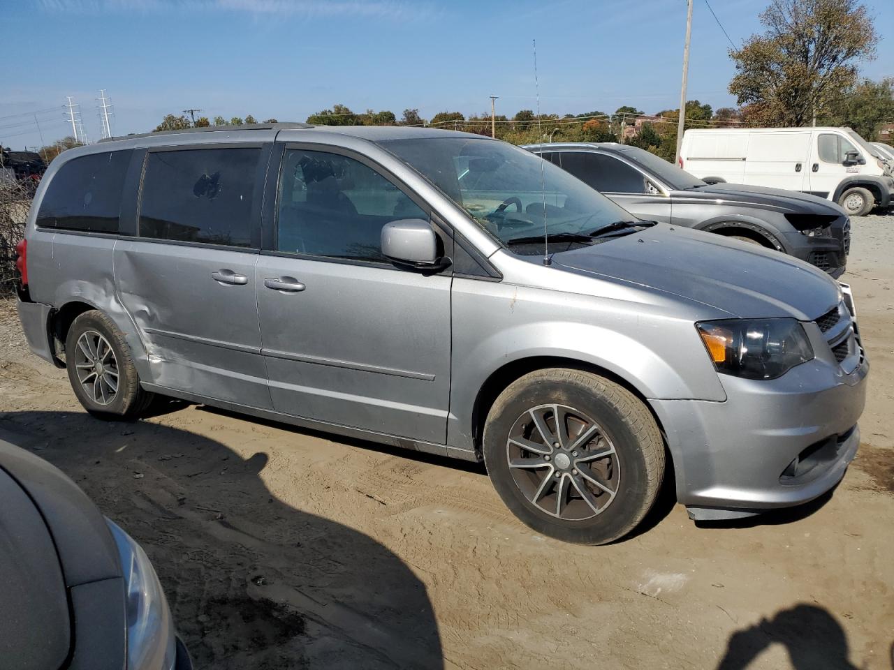 2016 Dodge Caravan VIN 2C4RDGEG1GR339893 Copart auction photo, all over damage thumbnail 4