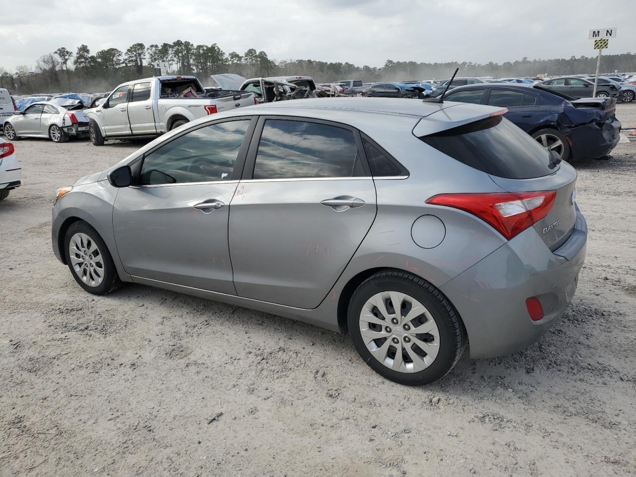 2016 Hyundai Elantra VIN KMHD35LH5GU266958 Copart auction photo, vandalism / minor dent/scratches damage thumbnail 2