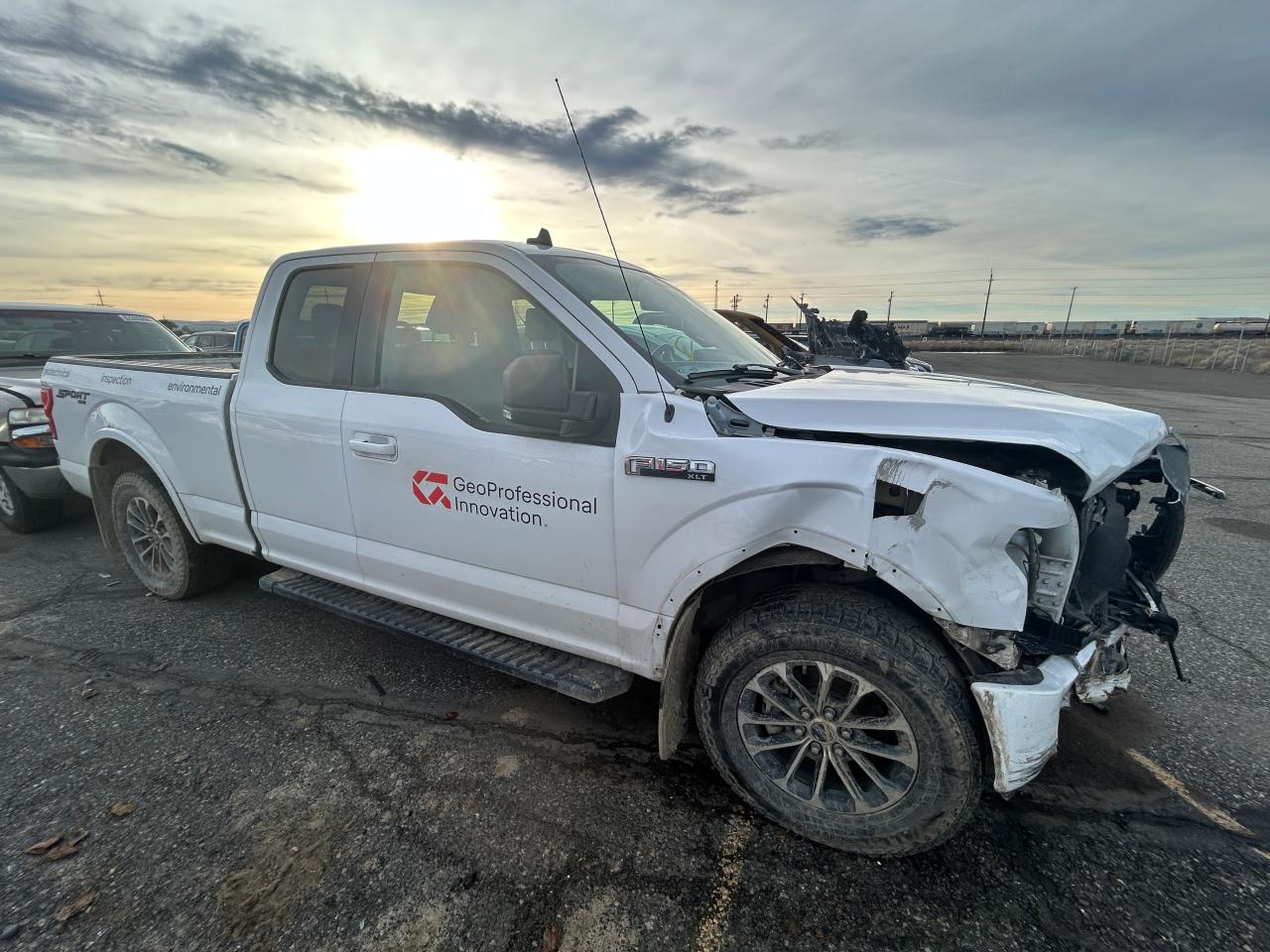 2019 Ford F-150 VIN 1FTEX1EP0KKC63173 Copart auction photo, front end damage thumbnail 4