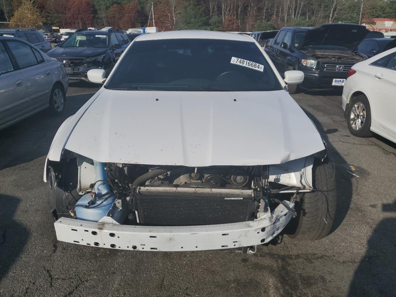 2019 Chrysler 300 VIN 2C3CCAGG9KH529818 Copart auction photo, front end damage thumbnail 5