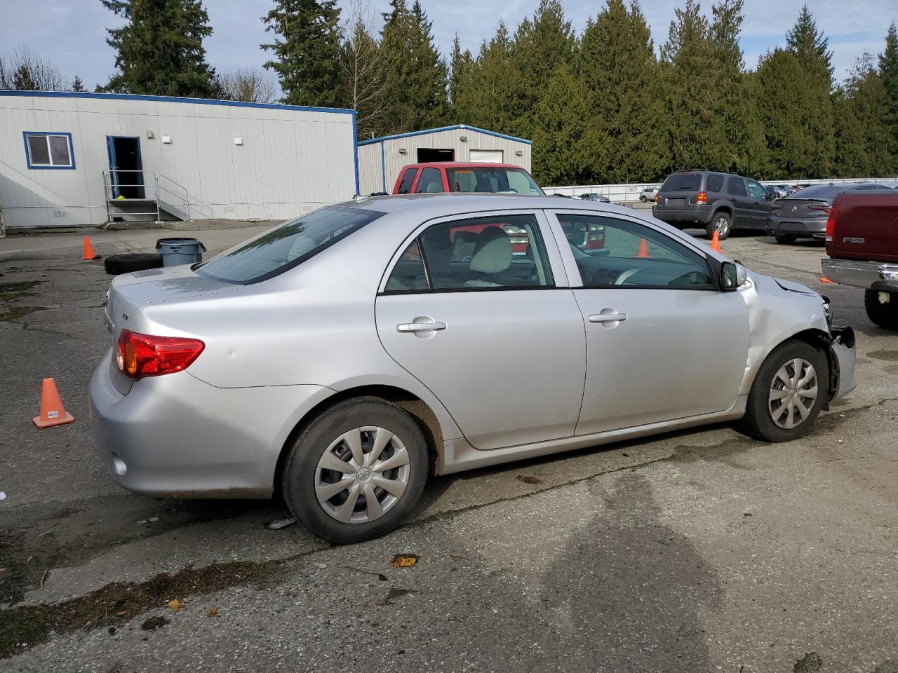 2010 Toyota Corolla VIN 2T1BU4EE7AC461471 Copart auction photo, front end / minor dent/scratches damage thumbnail 3