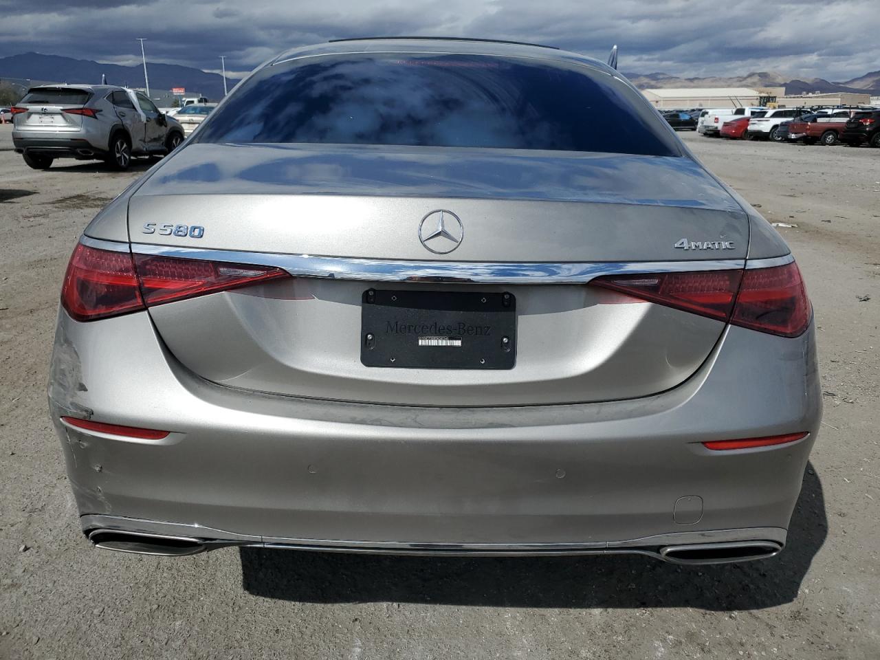 2021 Mercedes-Benz S-klasse VIN W1K6G7GBXMA040243 Copart auction photo, front end / rear end damage thumbnail 6