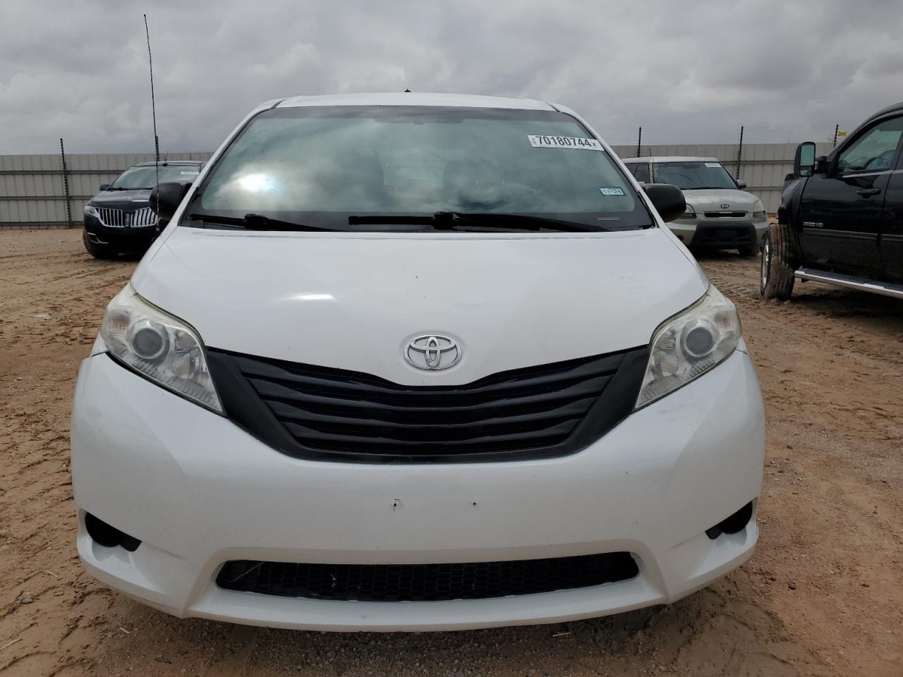 2014 Toyota Sienna VIN 5TDZK3DC8ES525447 Copart auction photo, water/flood damage thumbnail 5