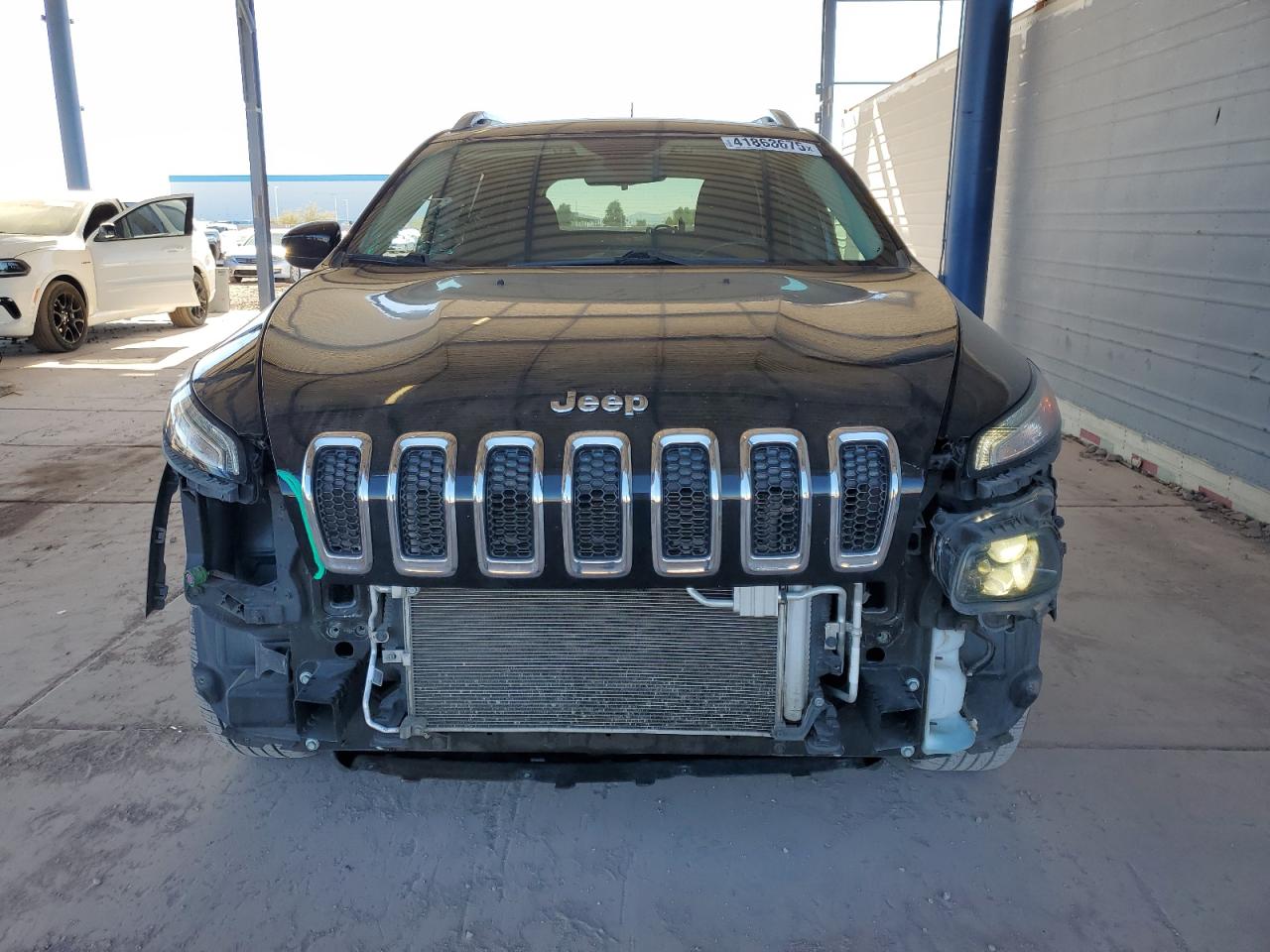 2017 Jeep Grand Cherokee VIN 1C4PJMCS8HW658996 Copart auction photo, front end / side damage thumbnail 5