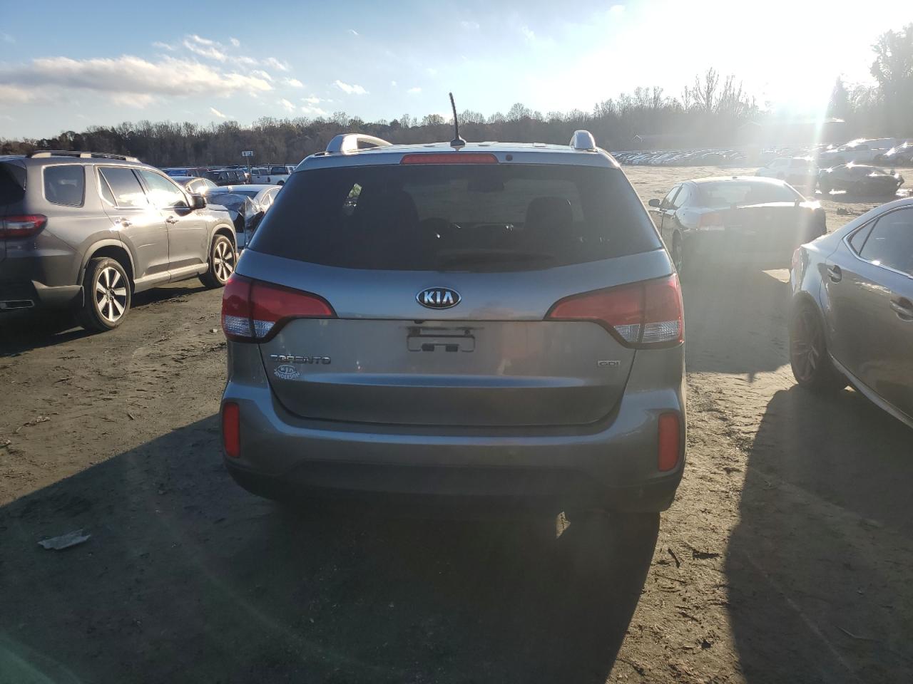 2014 KIA Sorento VIN 5XYKT4A62EG433024 Copart auction photo, front end damage thumbnail 6