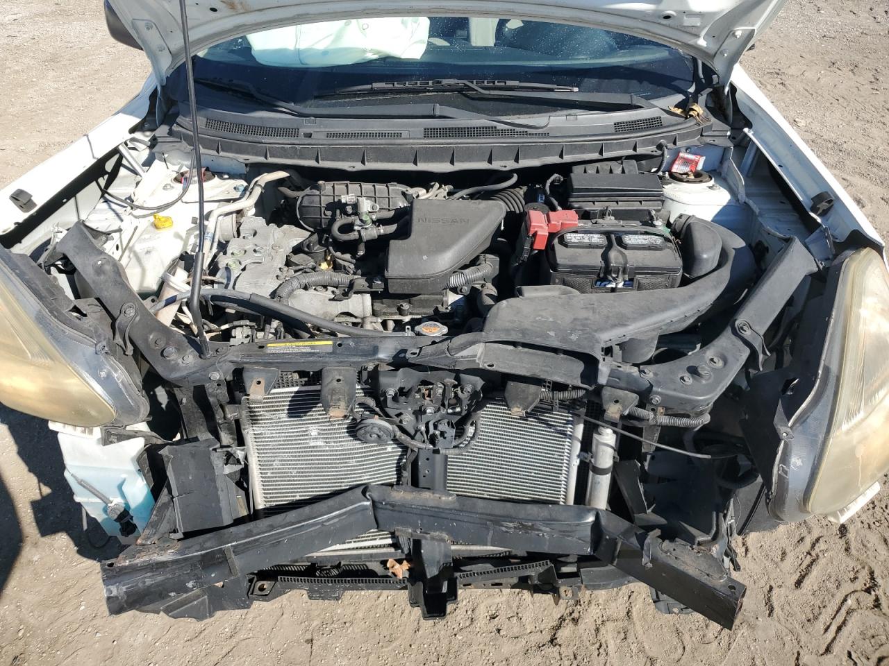 2015 Nissan Rogue VIN JN8AS5MT0FW672411 Copart auction photo, front end damage thumbnail 13