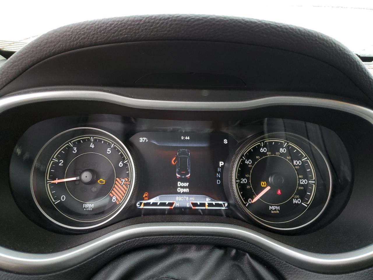 2014 Jeep Cherokee VIN 1C4PJMBS6EW147297 Copart auction photo, rear end / front end damage thumbnail 9