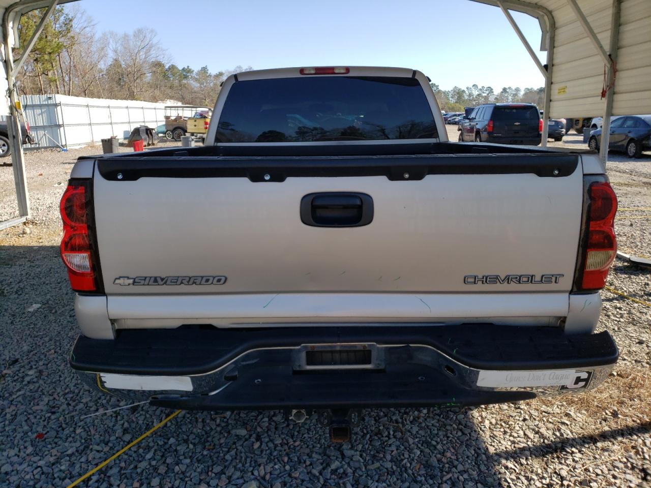 2005 Chevrolet Silverado VIN 2GCEC19V351183018 Copart auction photo, side / rear end damage thumbnail 6