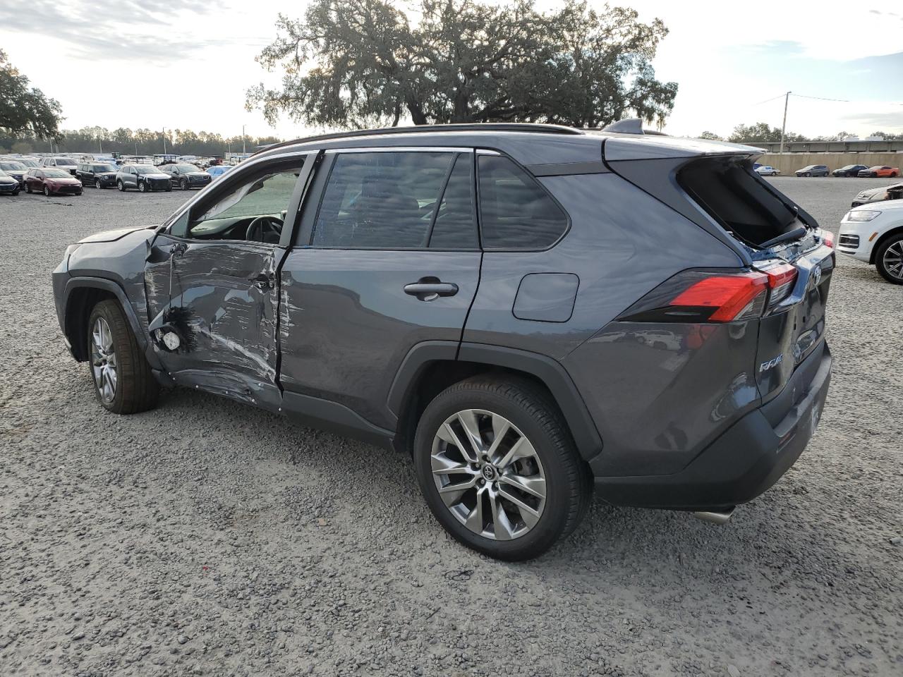 2019 Toyota RAV 4 VIN 2T3A1RFV9KW083158 Copart auction photo, all over damage thumbnail 2