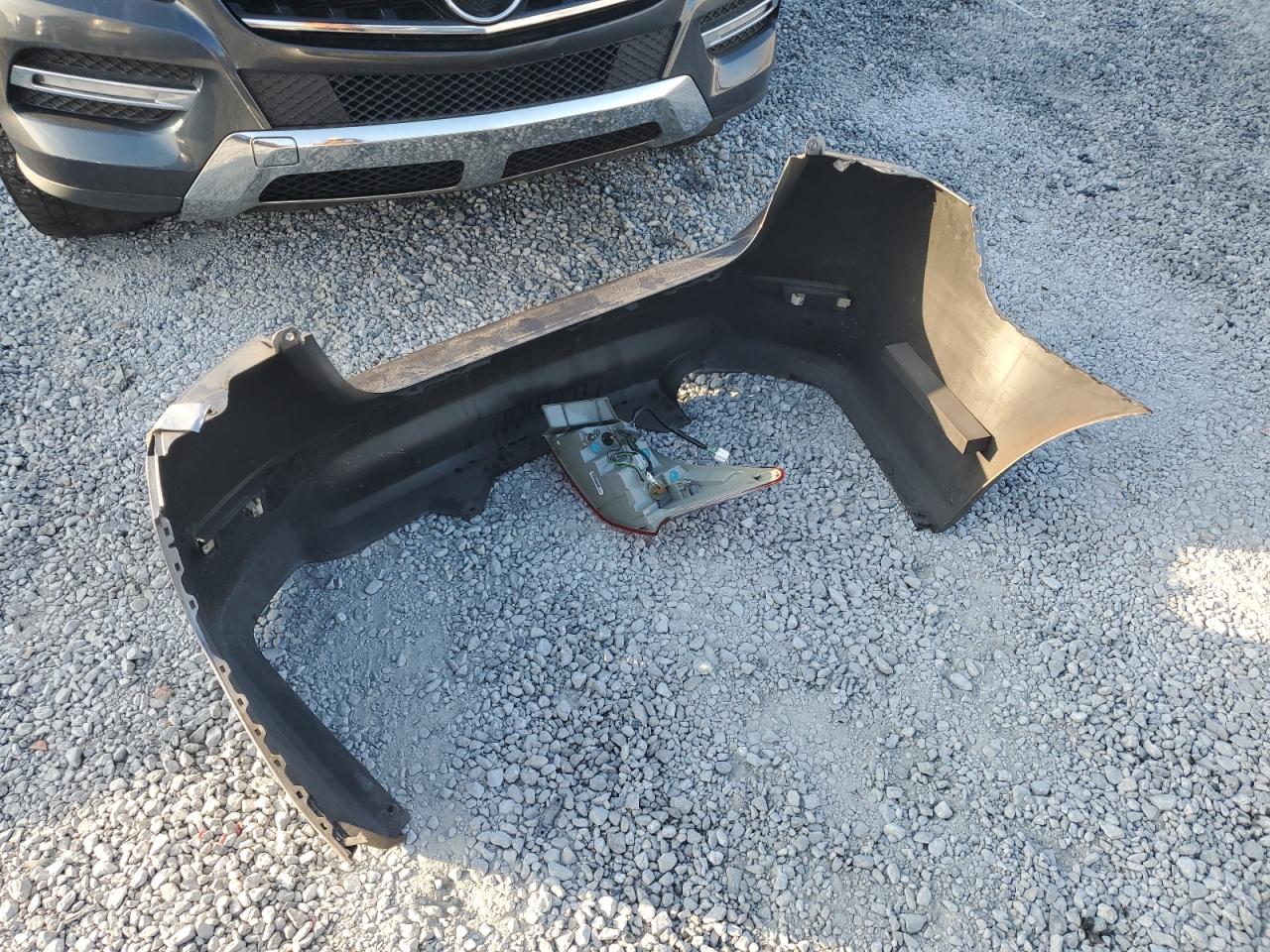 2015 Nissan Sentra VIN 3N1AB7AP9FY255959 Copart auction photo, rear end / side damage thumbnail 12