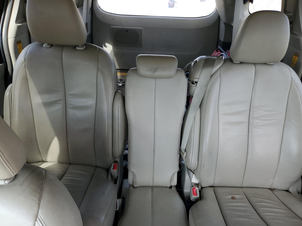 2014 Toyota Sienna VIN 5TDYK3DC9ES474939 Copart auction photo, water/flood damage thumbnail 10