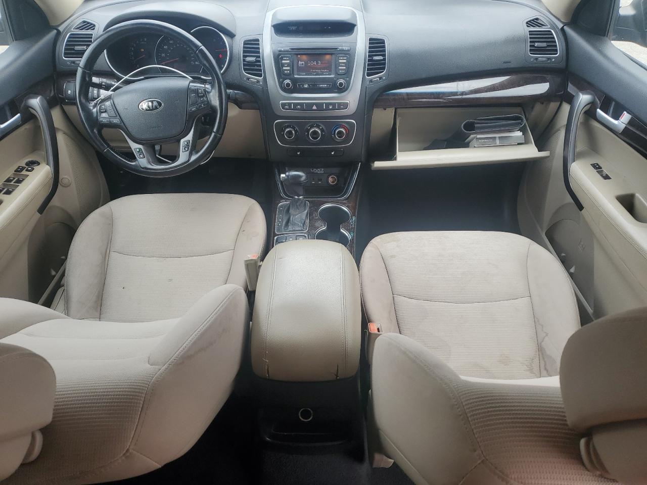 2015 KIA Sorento VIN 5XYKT4A6XFG599874 Copart auction photo, rear end / side damage thumbnail 8