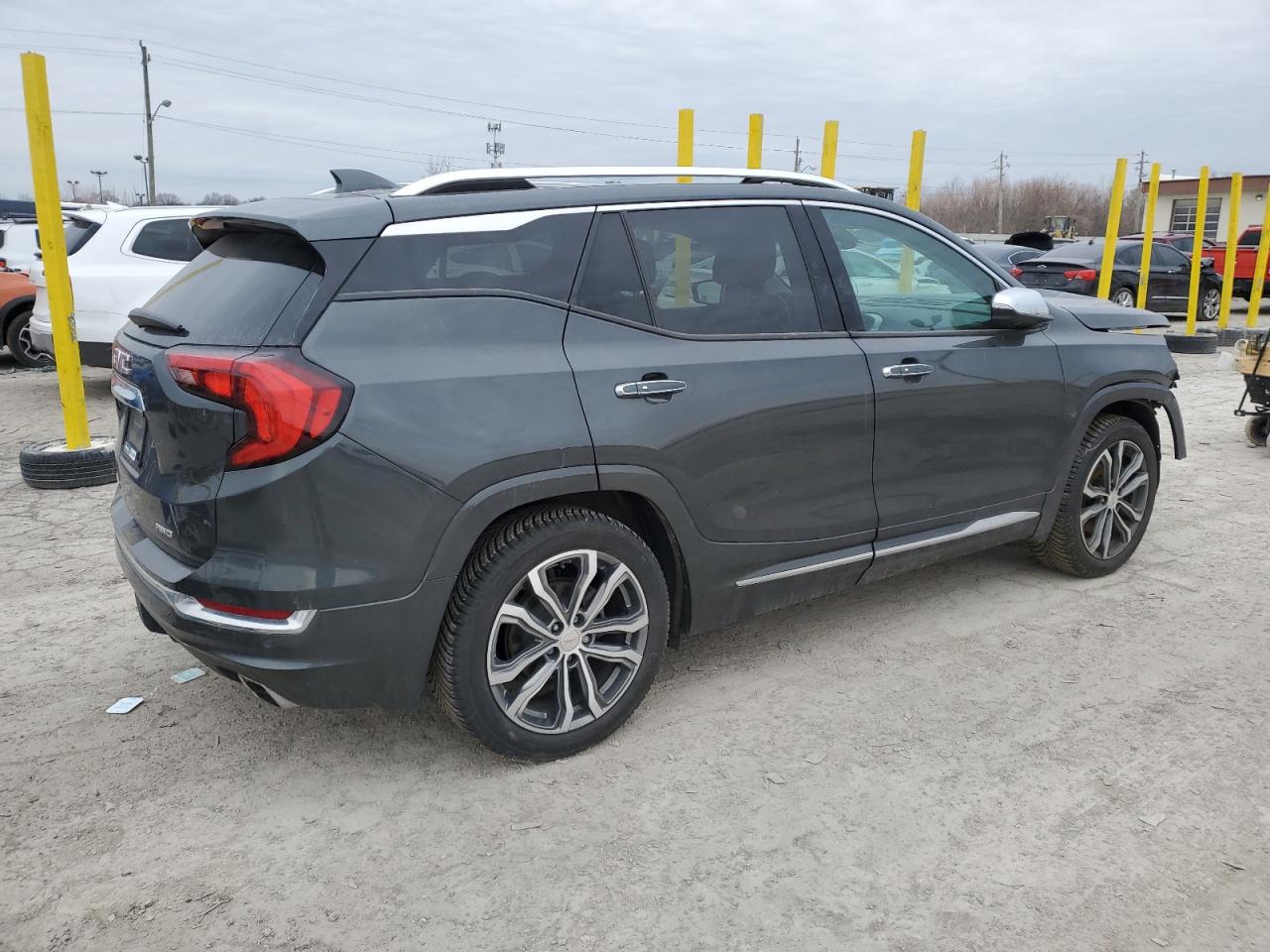 2020 GMC Terrain VIN 3GKALXEX3LL233103 Copart auction photo, front end damage thumbnail 3