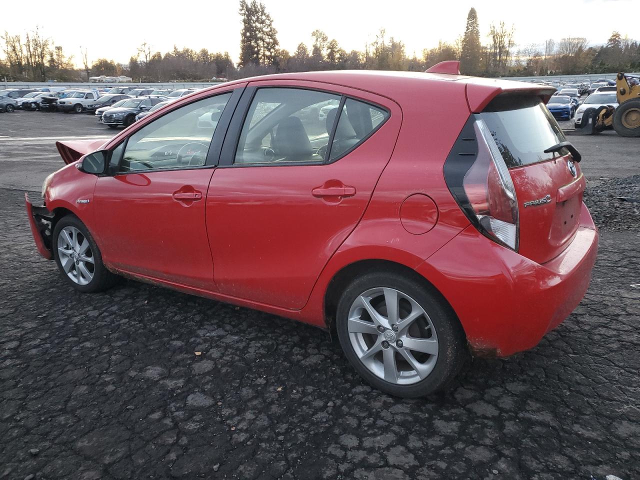2015 Toyota Prius VIN JTDKDTB36F1095592 Copart auction photo, front end damage thumbnail 2