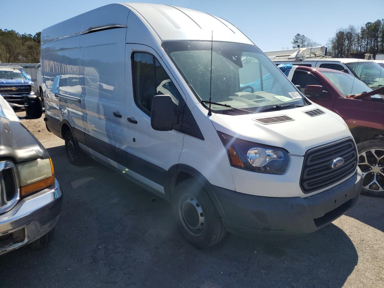 2018 Ford Transit VIN 1FTYR3XMXJKA30809 Copart auction photo, rear end damage thumbnail 4