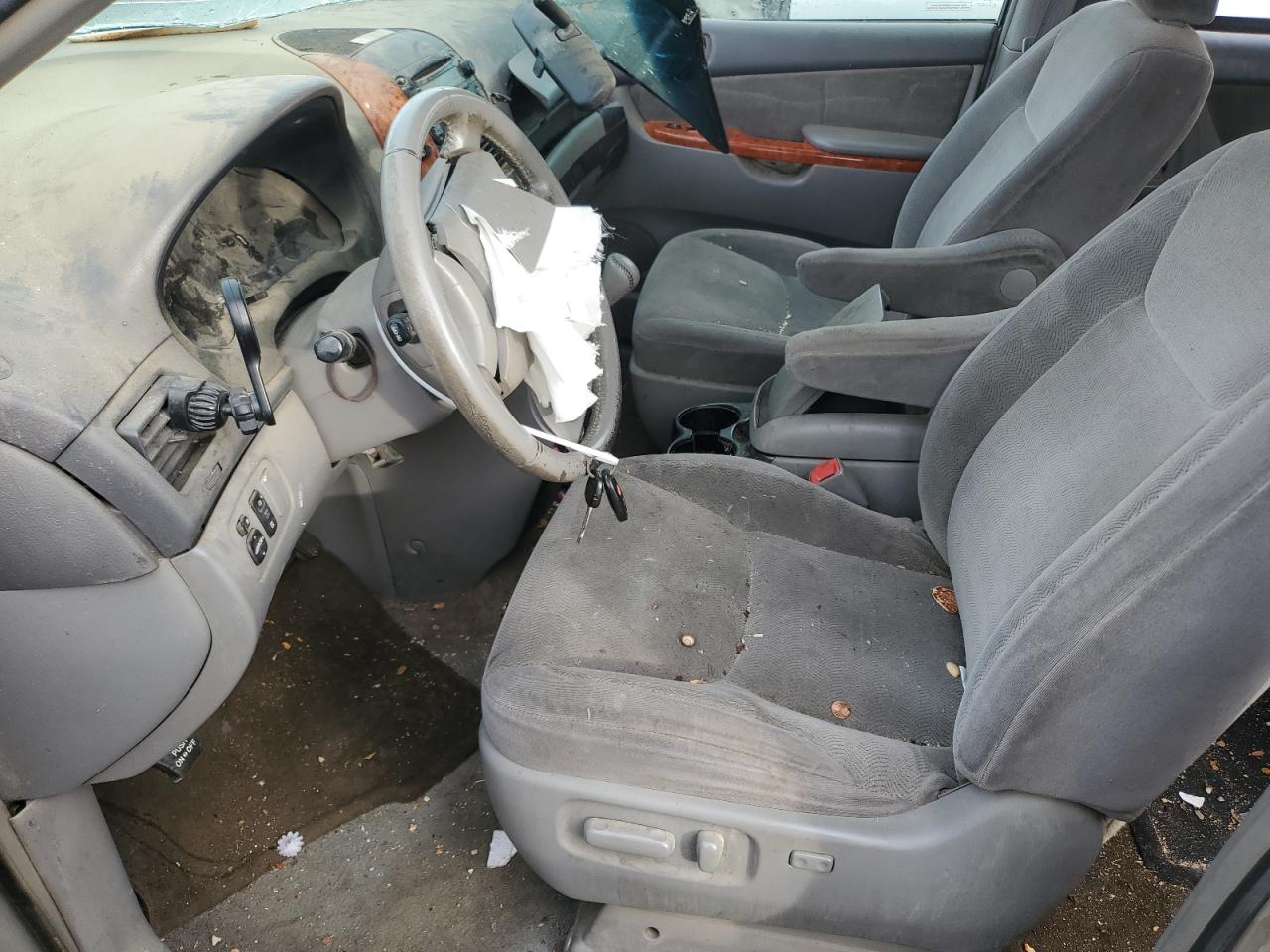 2007 Toyota Sienna VIN 5TDZK22C87S060748 Copart auction photo, burn - engine / side damage thumbnail 7