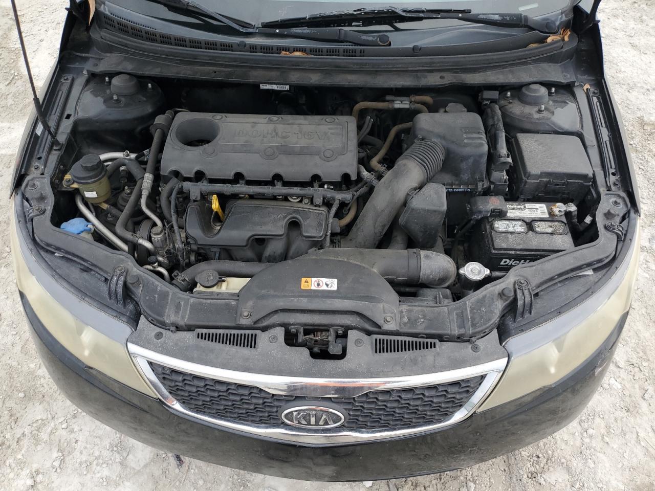2013 KIA Forte VIN KNAFT4A28D5738658 Copart auction photo, front end damage thumbnail 11