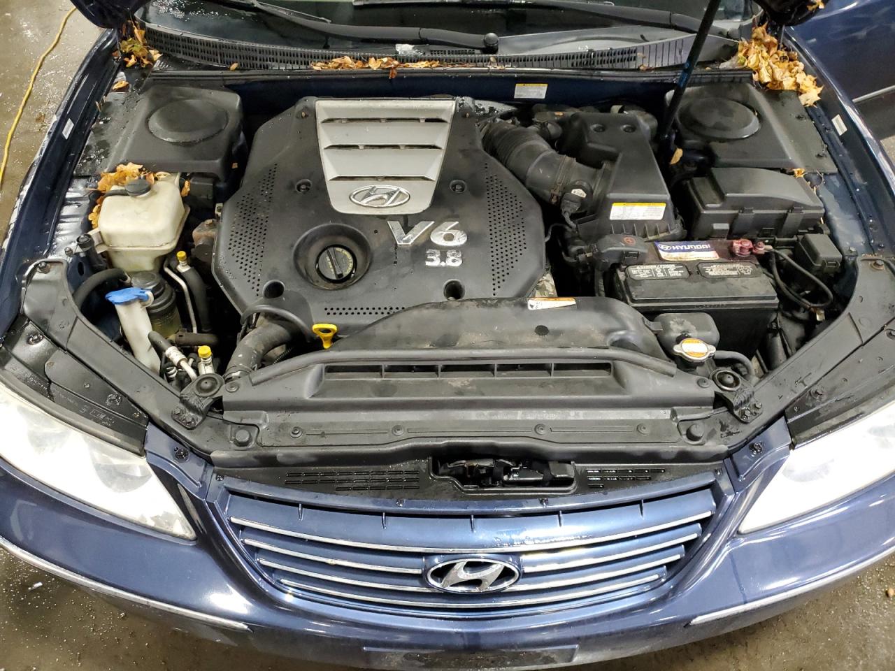2008 Hyundai Azera VIN KMHFC46F78A257307 Copart auction photo, front end damage thumbnail 11