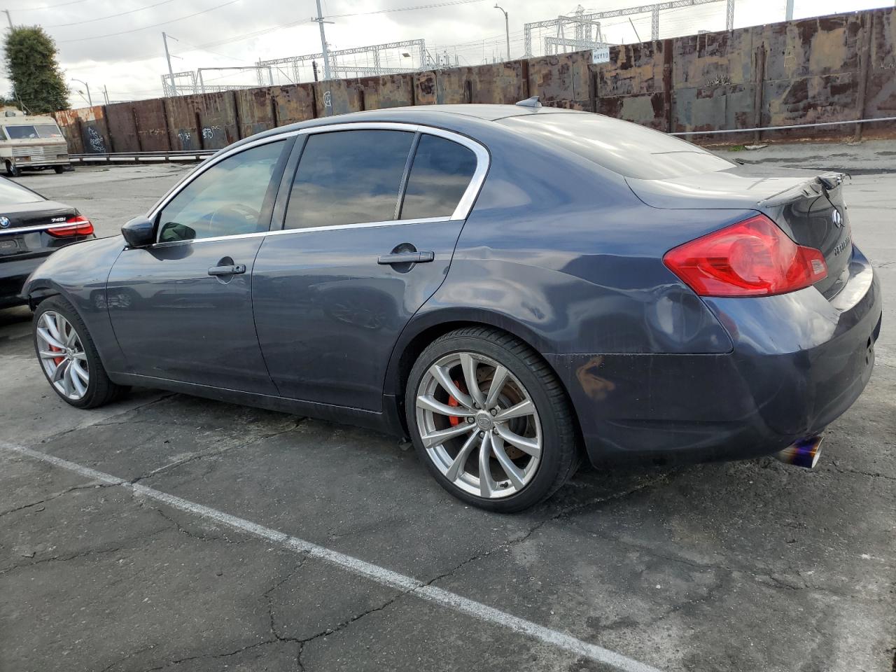 2009 Infiniti G VIN JNKCV61E49M300494 Copart auction photo, vandalism / front end damage thumbnail 2