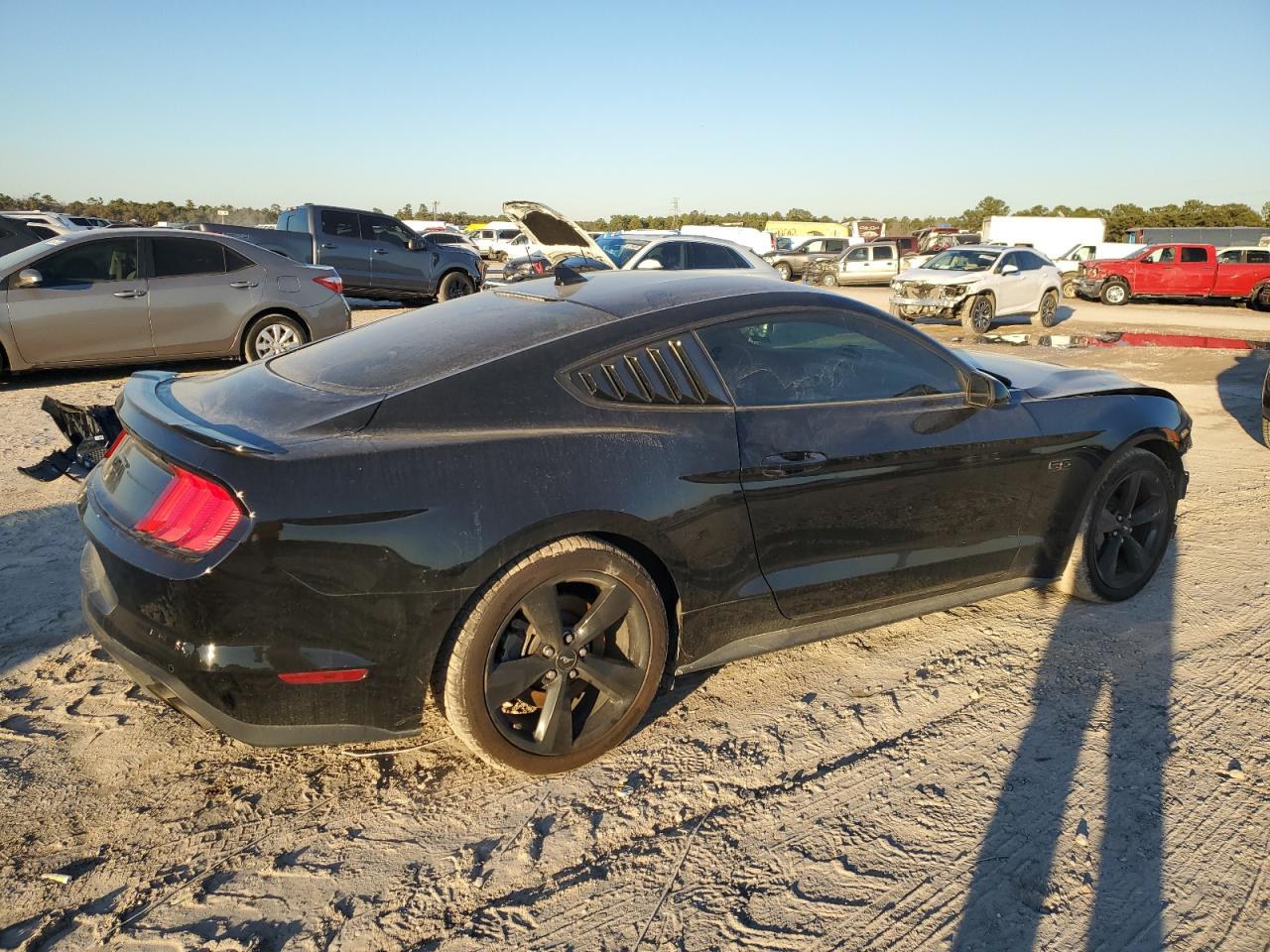 2021 Ford Mustang VIN 1FA6P8CF9M5103923 Copart auction photo, front end / side damage thumbnail 3
