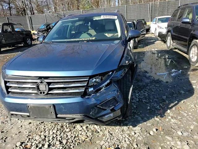 2018 Volkswagen Tiguan VIN 3VV2B7AX6JM029476 Copart auction photo, front end damage thumbnail 12