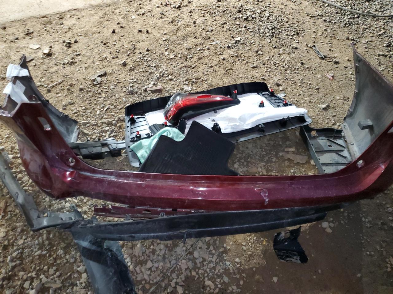 2022 Toyota Highlander VIN 5TDGZRAH3NS125494 Copart auction photo, rear end damage thumbnail 13