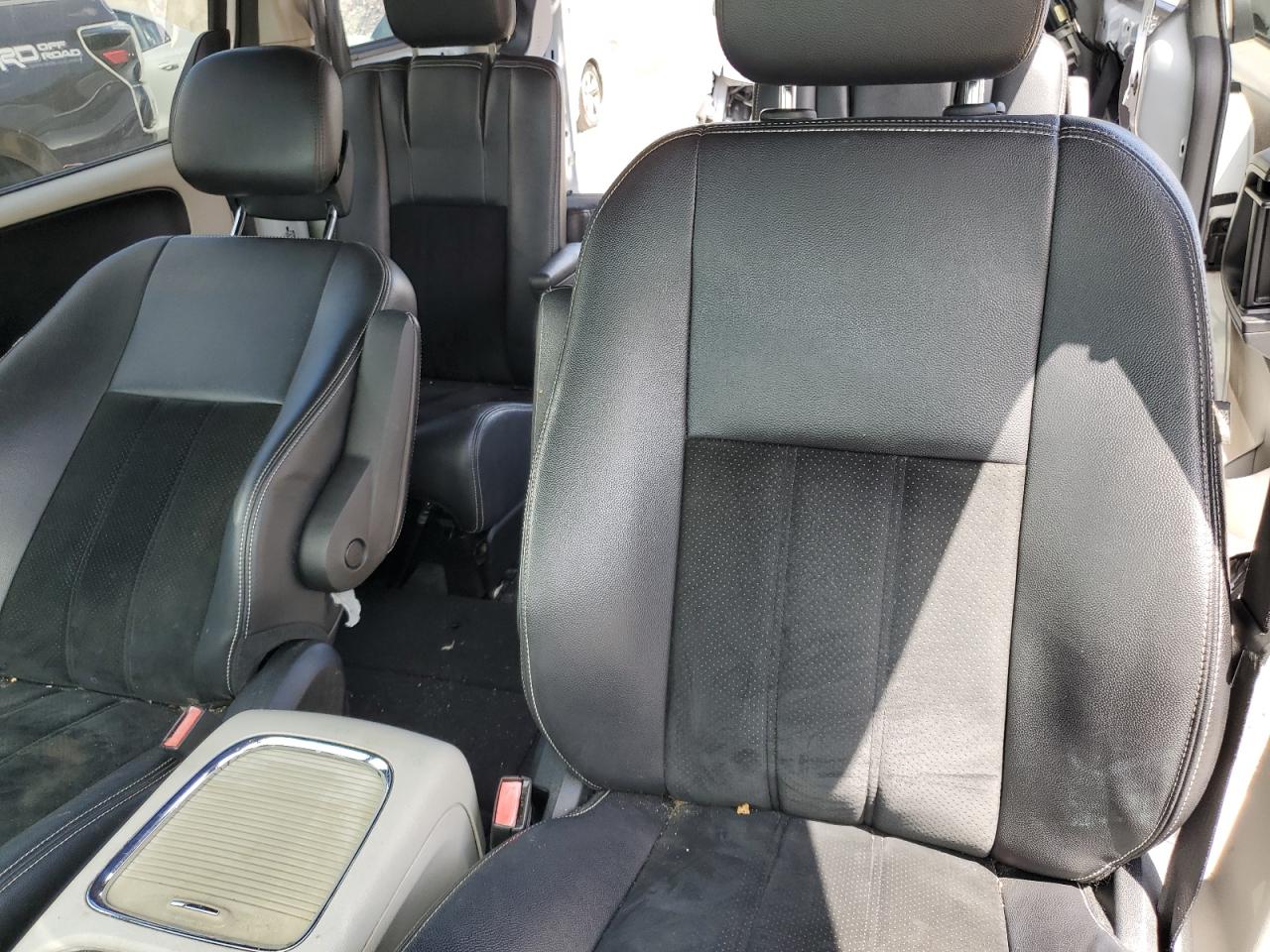 2018 Dodge Caravan VIN 2C4RDGCG2JR324927 Copart auction photo, rear end / mechanical damage thumbnail 10
