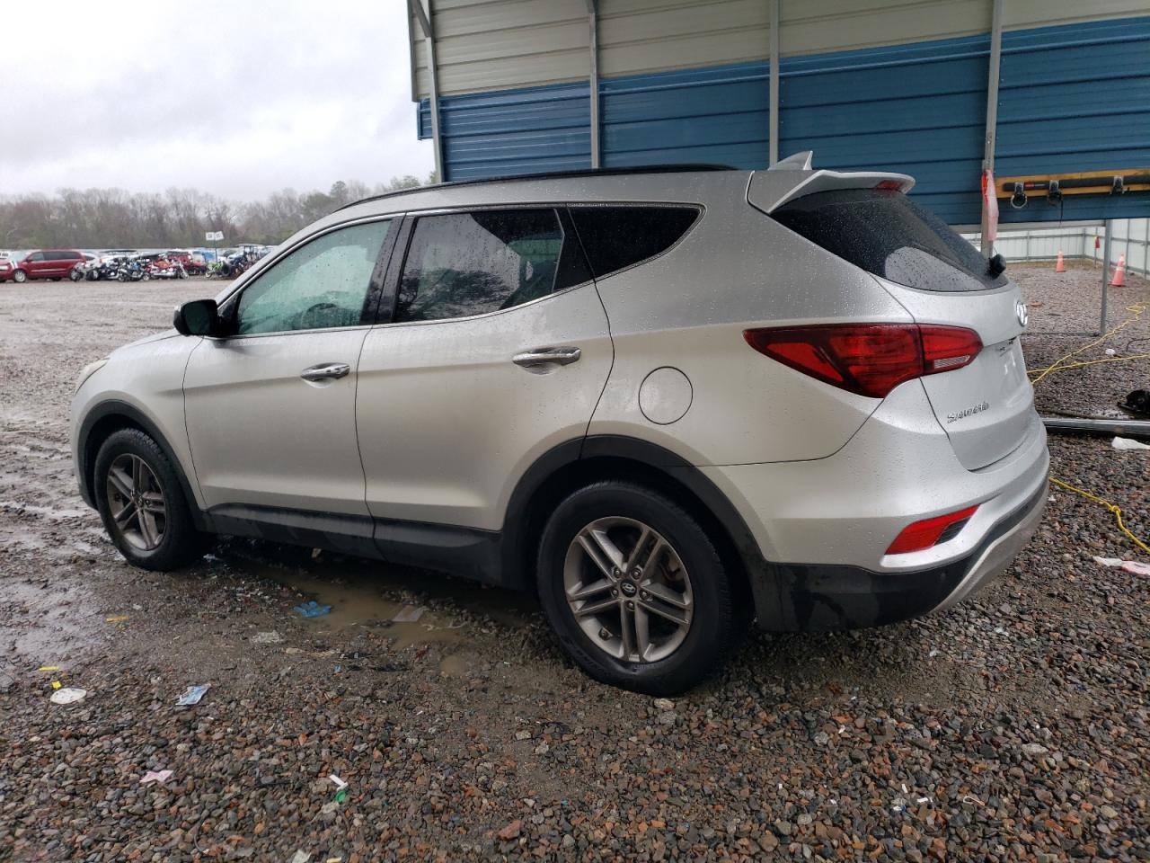 2017 Hyundai Santa Fe VIN 5XYZU3LBXHG463909 Copart auction photo, front end / minor dent/scratches damage thumbnail 2