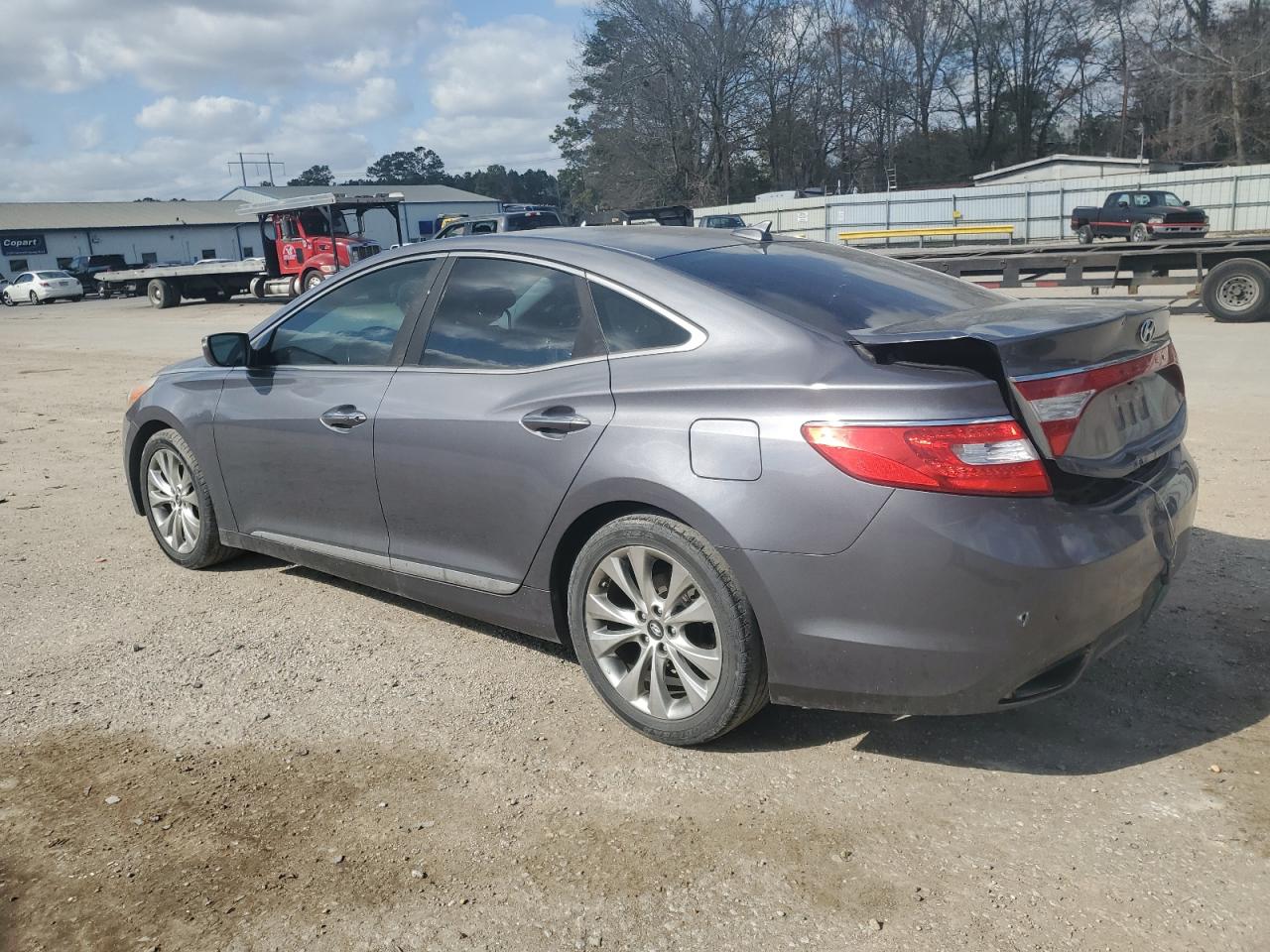 2013 Hyundai Azera VIN KMHFG4JG8DA260165 Copart auction photo, rear end damage thumbnail 2