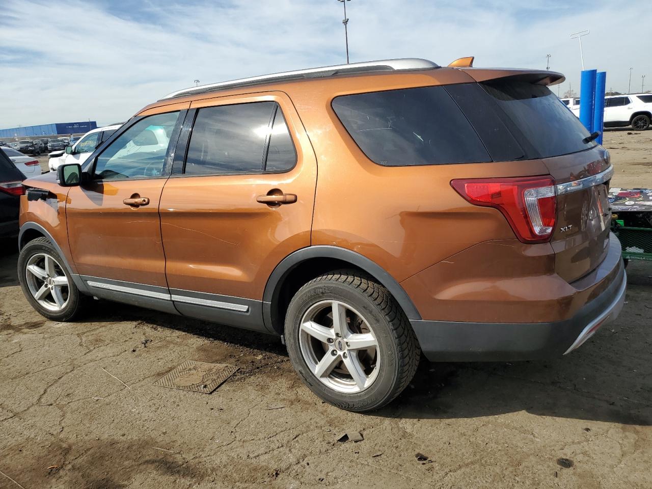 2017 Ford Explorer VIN 1FM5K7D85HGD02777 Copart auction photo, all over damage thumbnail 2