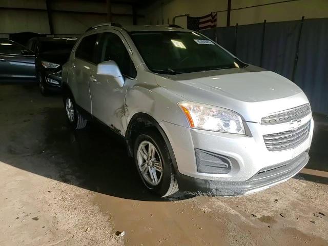 2016 Chevrolet Trax VIN KL7CJPSB2GB568652 Copart auction photo, side / rear end damage thumbnail 13