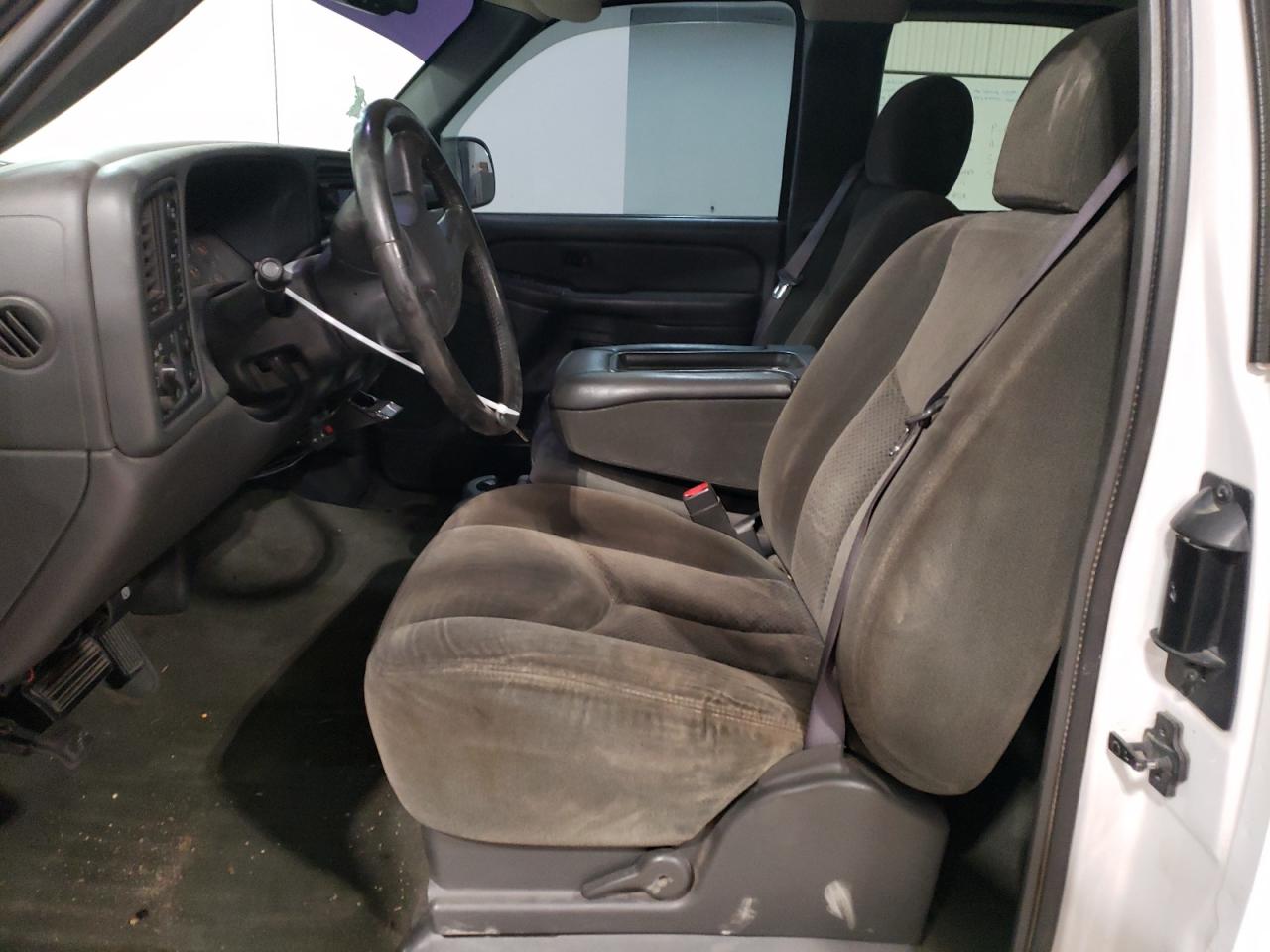 2004 Chevrolet Silverado VIN 1GCEK19T84E151843 Copart auction photo, front end damage thumbnail 7