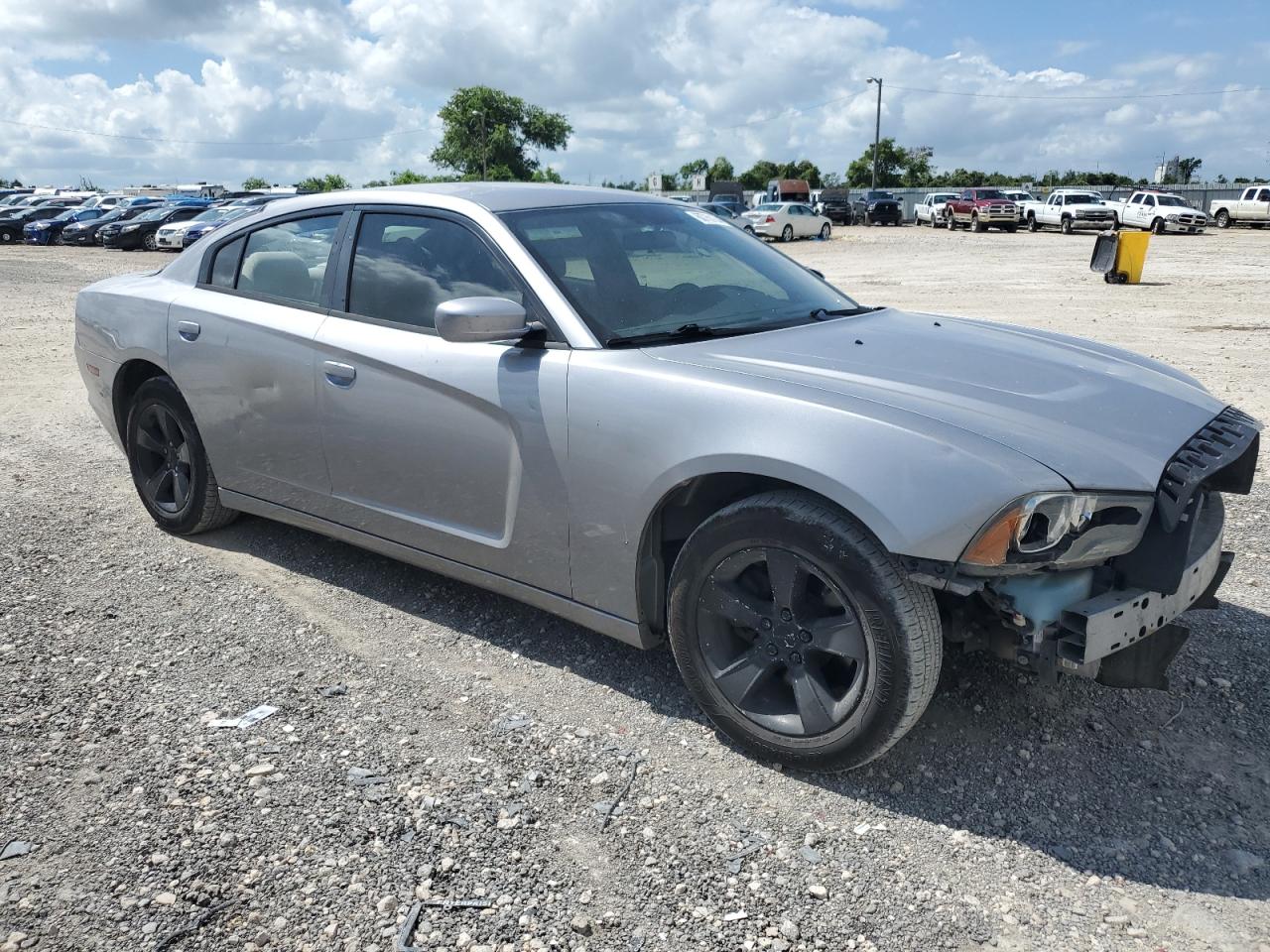 2011 Dodge Charger VIN 2B3CL3CG7BH557535 Copart auction photo, hail damage thumbnail 4