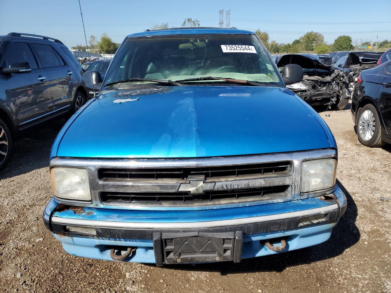 1995 Chevrolet Blazer VIN 1GNDT13W6S2137053 Copart auction photo, burn - engine damage thumbnail 5