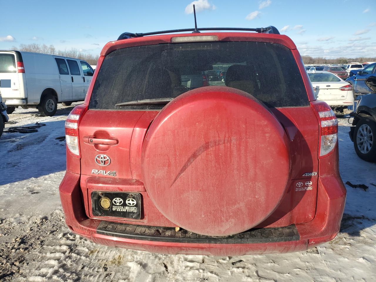 2012 Toyota RAV 4 VIN 2T3DF4DVXCW266008 Copart auction photo, front end damage thumbnail 6