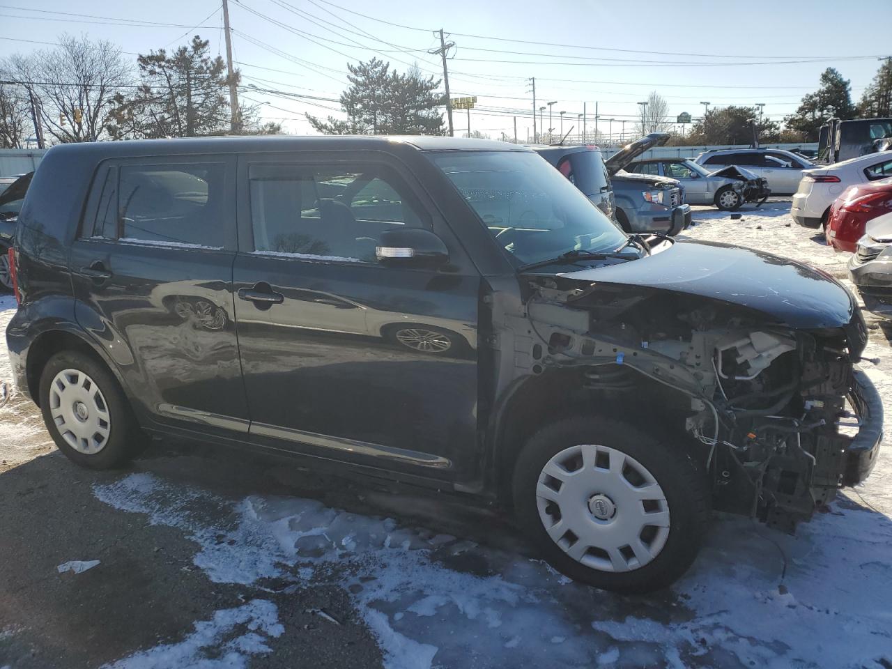 2015 Toyota xB VIN JTLZE4FE9FJ077010 Copart auction photo, front end damage thumbnail 4