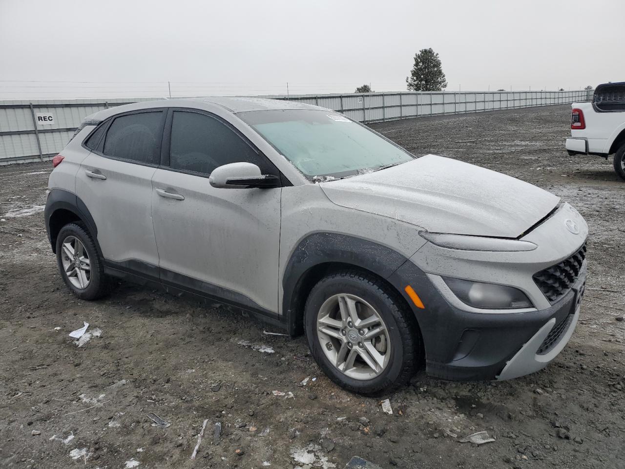 2023 Hyundai Kona VIN KM8K2CAB9PU936198 Copart auction photo, front end / side damage thumbnail 4