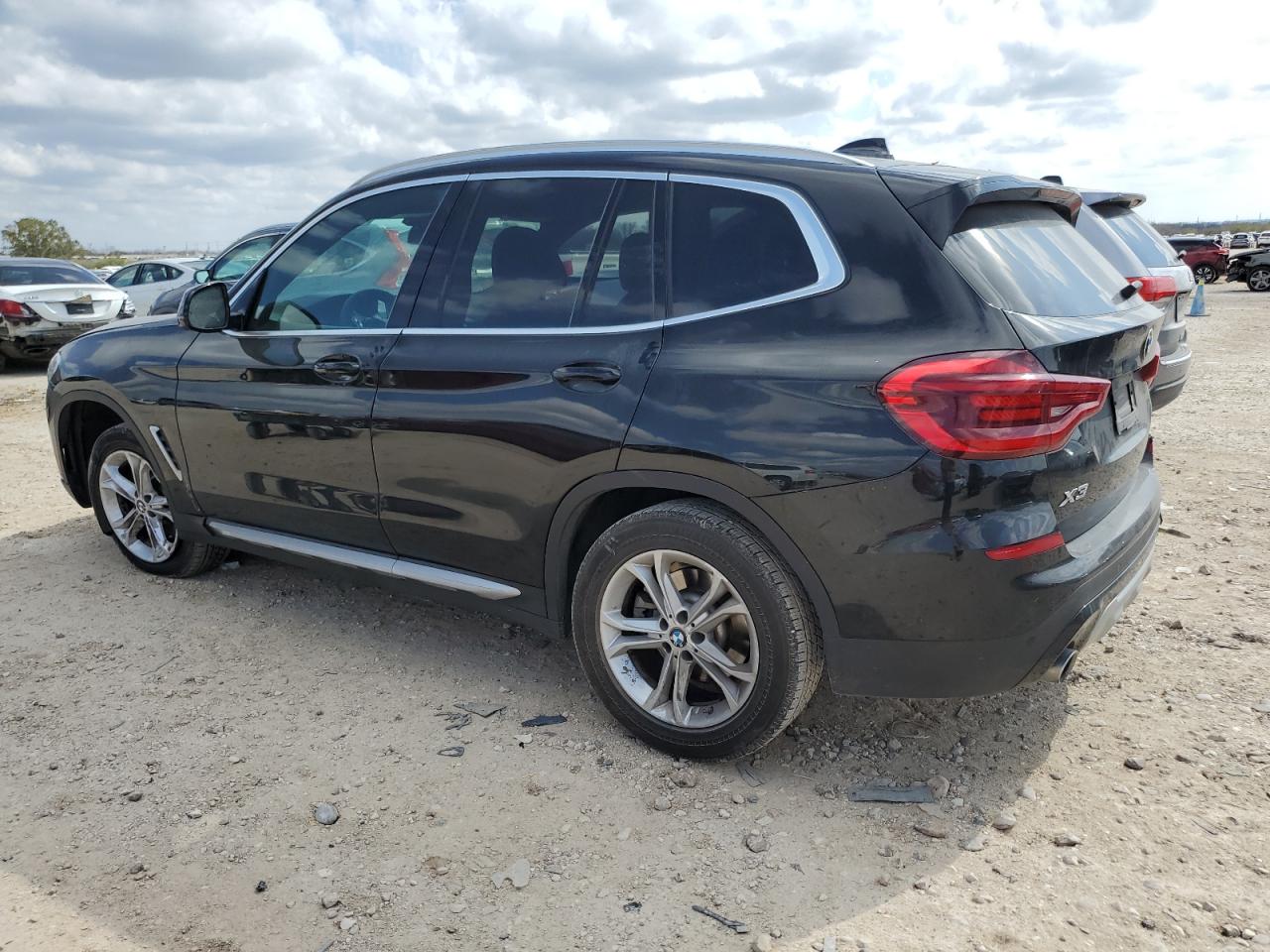 2020 BMW X3 VIN 5UXTY3C06LLE55037 Copart auction photo, front end / minor dent/scratches damage thumbnail 2